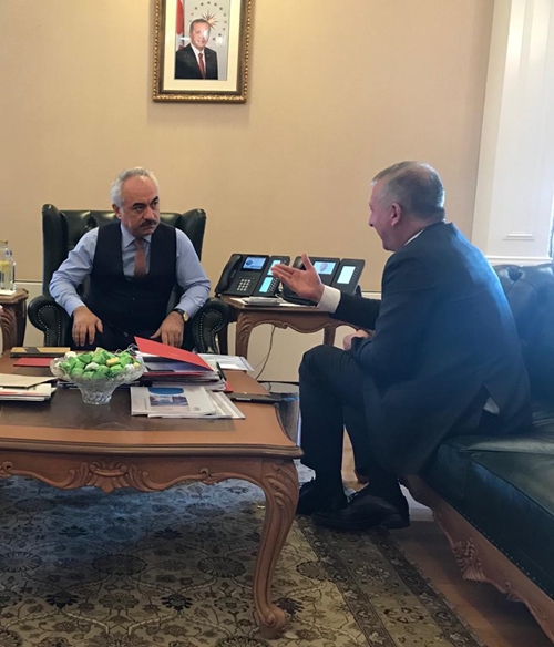MHP İL BAŞKANI YÜKSEL AYDIN İÇ İŞLERİ BAKAN YARDIMCISINI ZİYARET ETTİ ” İL VE İLÇELERDEKİ SIKINTILARIN BELGELERİNİ VERDİ”